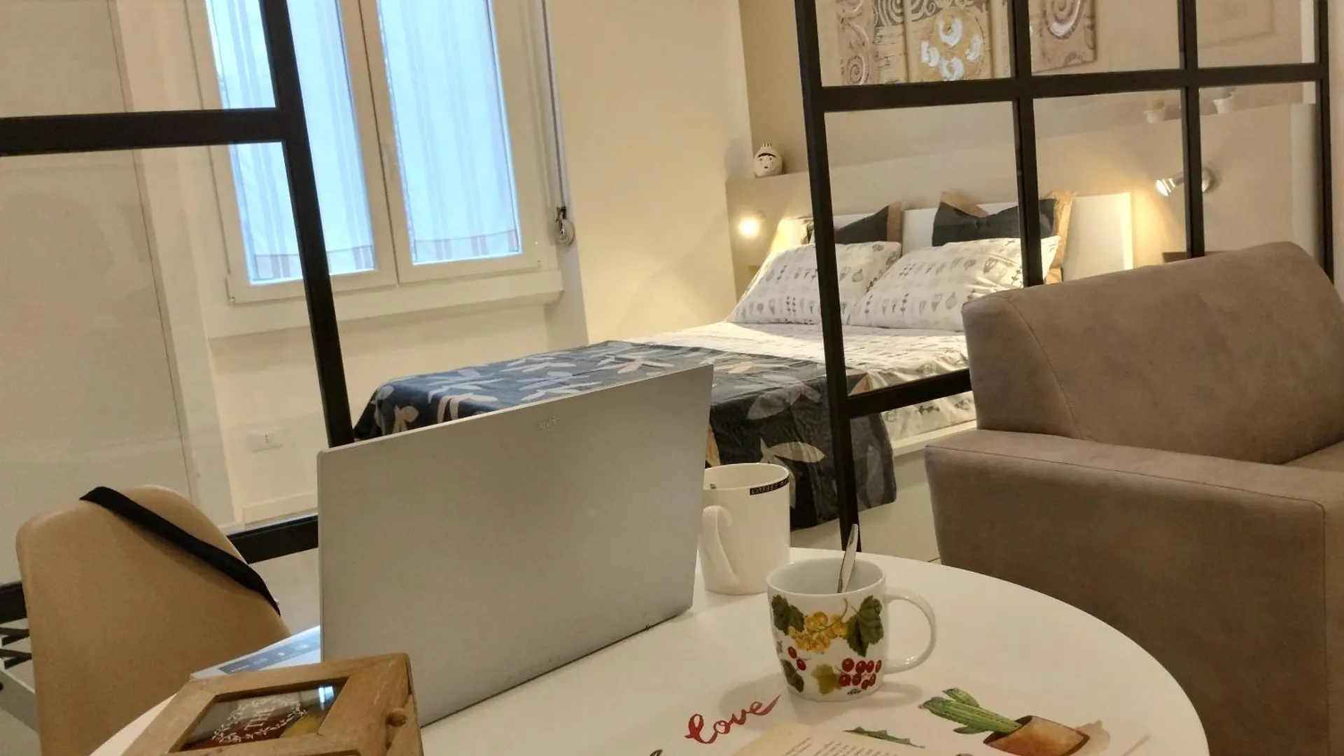 Casa Linda Sul Naviglio Apartment Milan