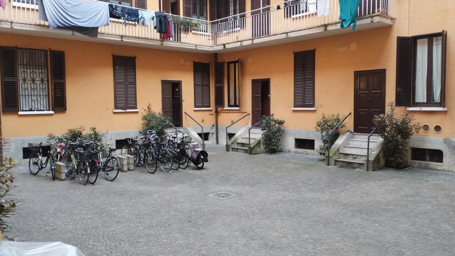 Casa Linda Sul Naviglio Apartment Milan